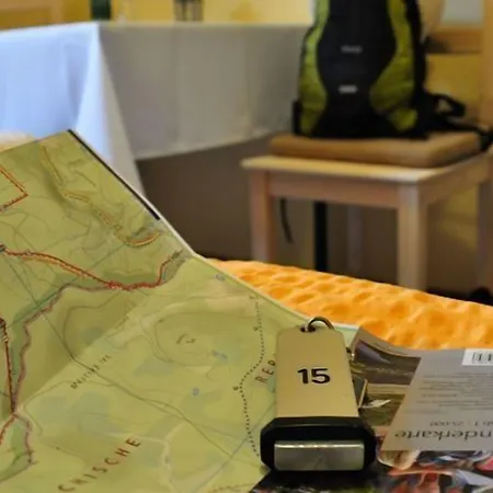 & Fewo's Talblick 招待所